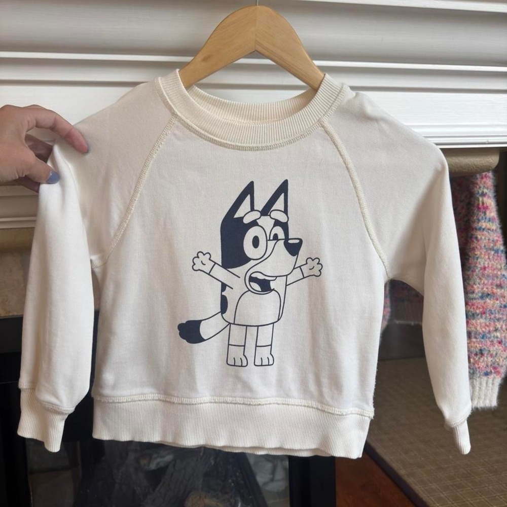 Hanna Andersson Bluey cream & black Crewneck  sweatshirt school fall casual